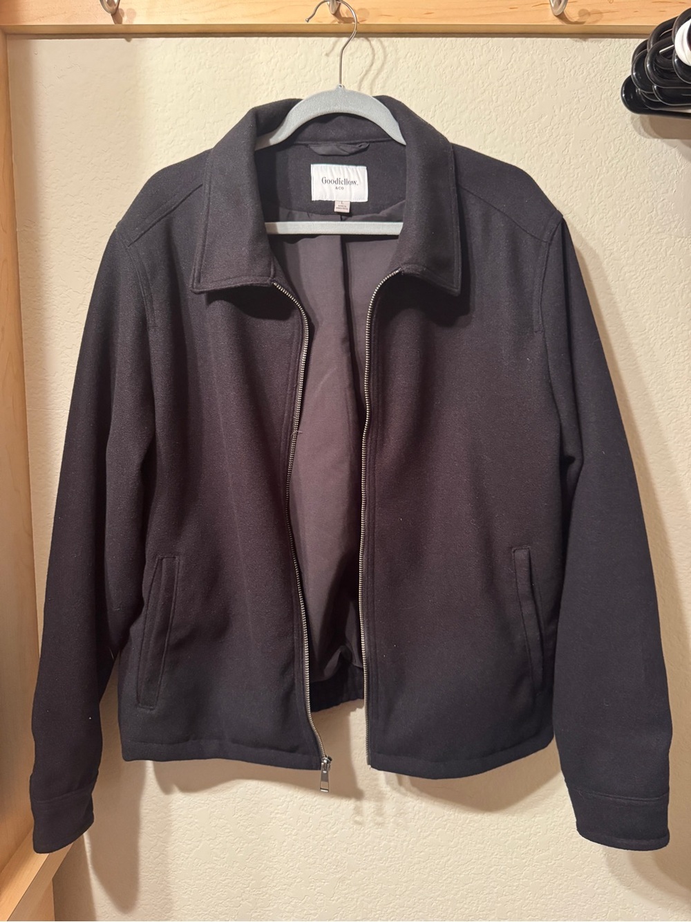Goodfellow Men’s Black Zip Jacket - Large